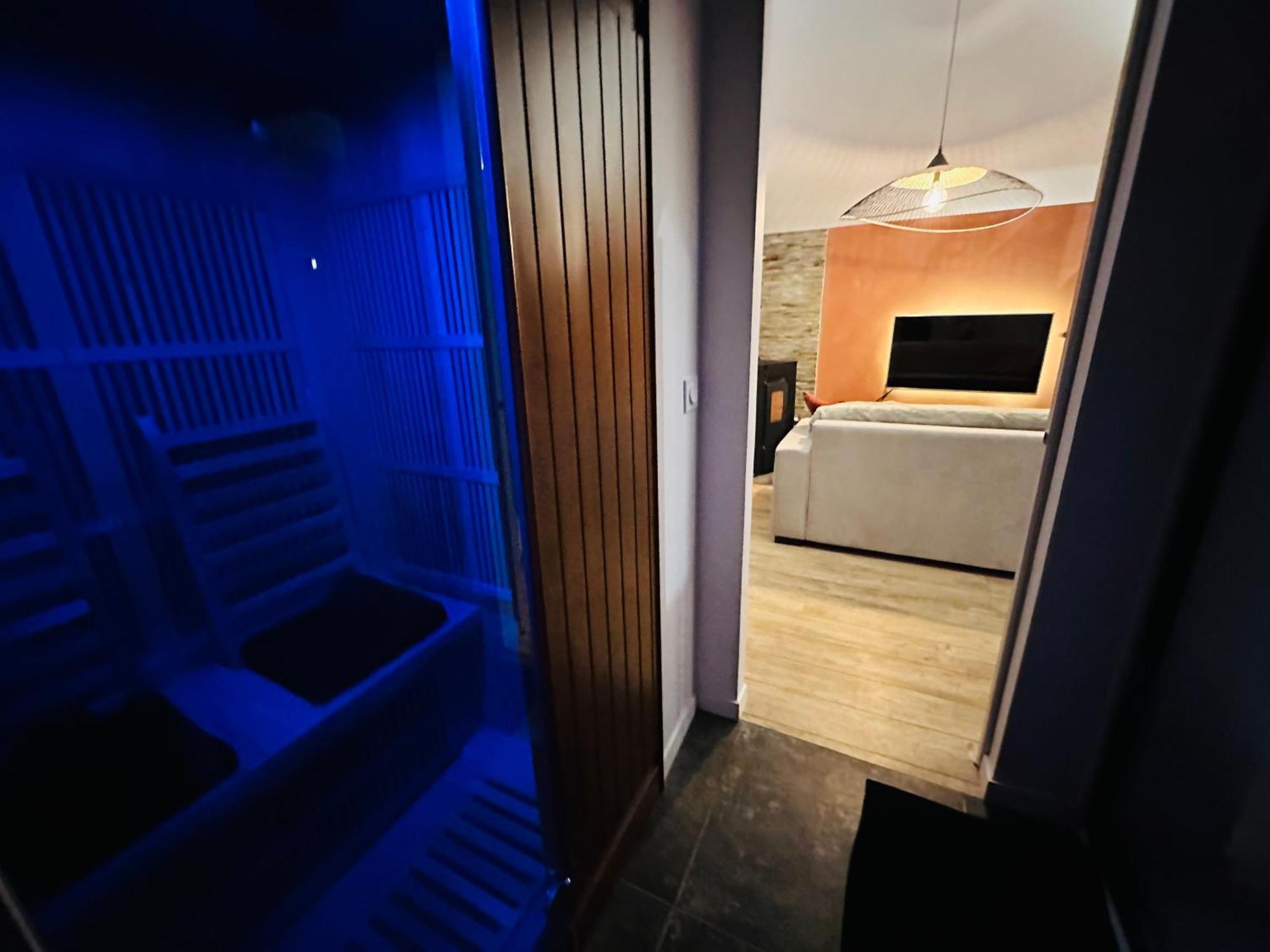 La Ptite Maison Proche Rouen Ferienhaus La Vaupalière